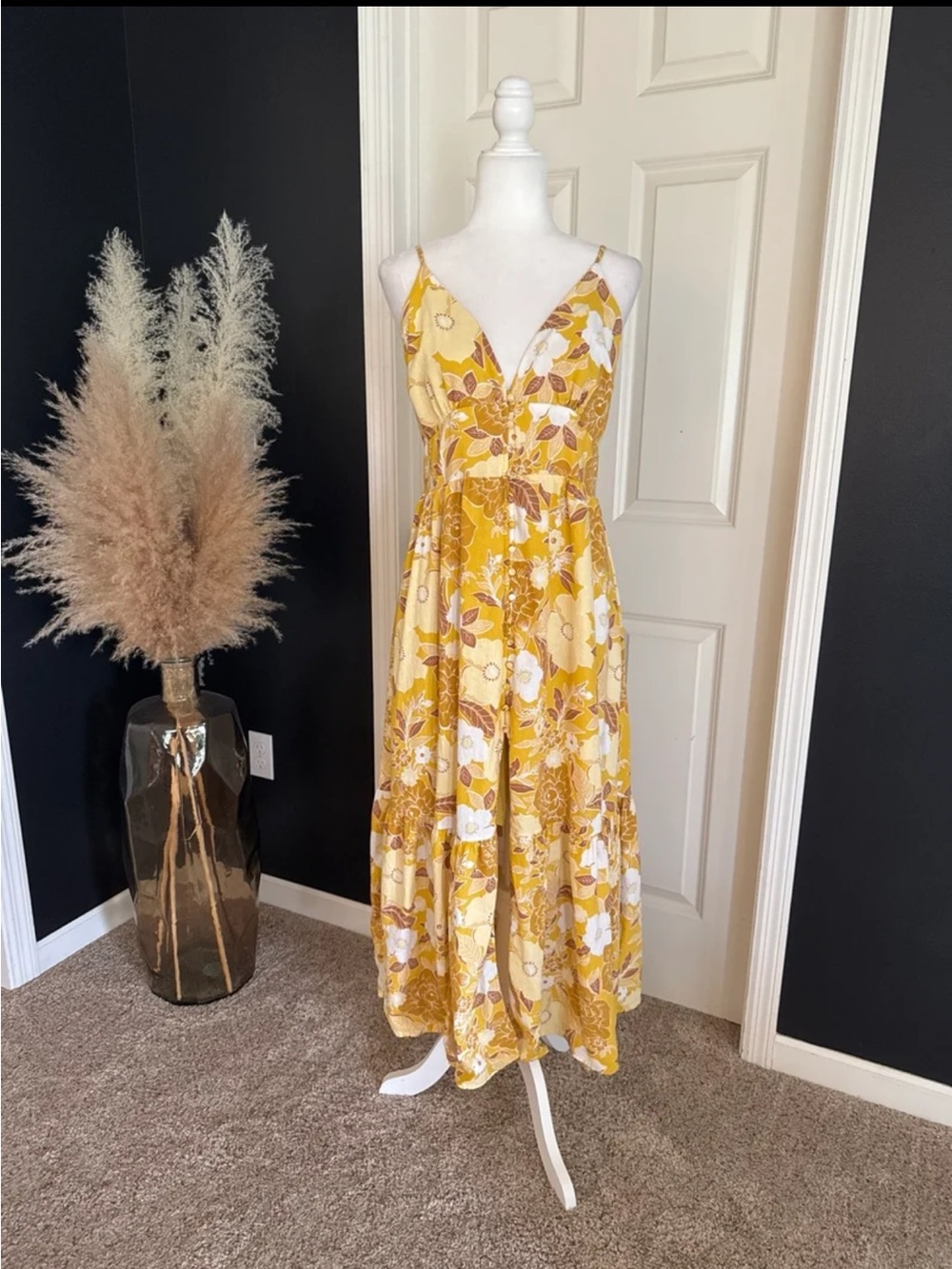 Abercrombie & Fitch Button-Through Yellow Floral Maxi Dress Size Large - Picture 2 of 12